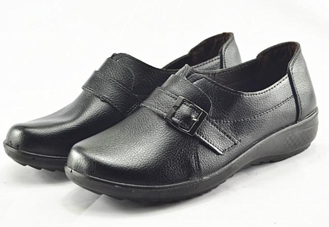 服装鞋帽箱包,钟表眼镜 鞋 单鞋 休闲女鞋  产品详情 颜色:黑色 货源